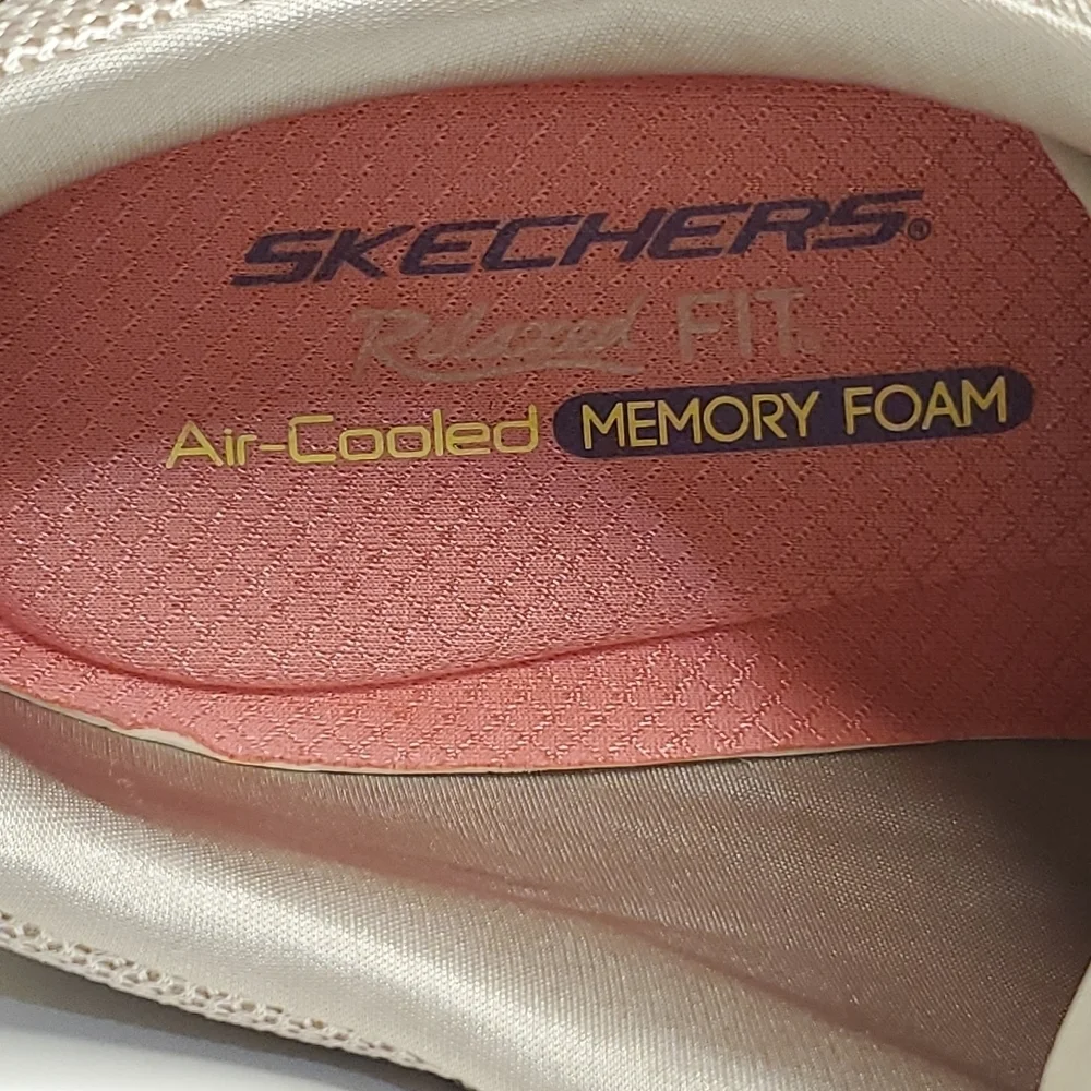 SKECHERS Women's Dreamchaser Sneakers - Beige 2 - Picture 7 of 8